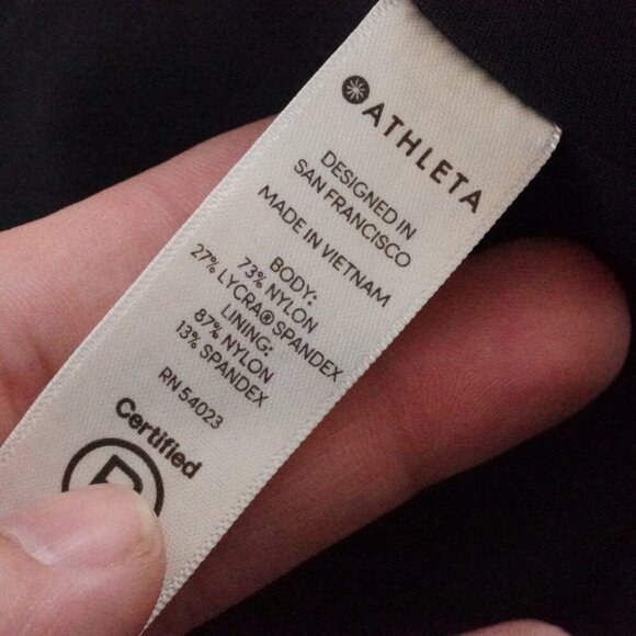 Athleta Stellar Crop Pant Womens Small Black Athleisure Travel Preppy - Picture 4 of 9